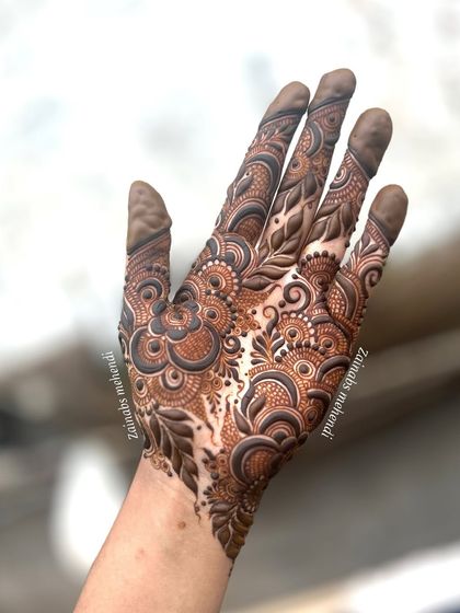 A close-up of the fresh henna paste from a design I did for myself.