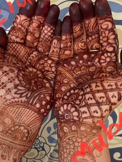 Hussaina Mehendi Artist - Party & Festive Mehendi The Rich Henna Stain: My Organic Promise photo 4