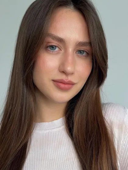 After the lash lamination. By carefully selecting the right tools and technique, I create a beautiful, long-lasting curl that grows out gracefully over 1.5 to 2.5 months.