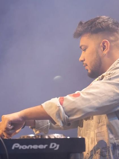 The Skelltron Persona photo 31