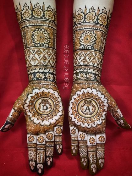 Sonu - Special Occasion Mehndi Bespoke Bridal & Engagement Art photo 10