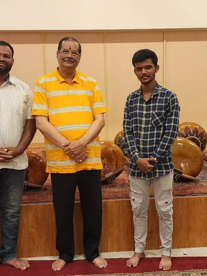 With the respected vocalist Pt. Ajoy Chakraborty ji, who we provided new tanpuras for and serviced his existing ones. Ensuring the perfect drone for a vocalist is a crucial part of our work.