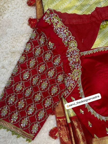 Aarvi The Designer Vastra - Custom Ethnic & Bridal Wear Design Exquisite Bridal & Saree Blouses photo 92