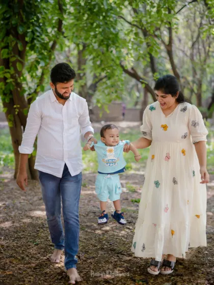 Smiles that light up the woods and hearts that make a home. Capturing the first steps and the hands that guide them.