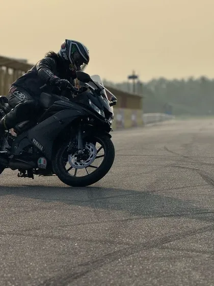 Unlearn bad habits and start with the basics. Here, a rider at Kari Motor Speedway is fully focused on mastering the fundamentals taught during our initial training drills.