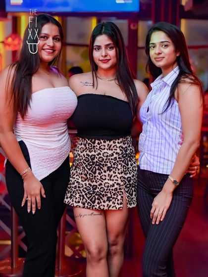 The ladies brought the style and energy to The Fixx. A great crowd makes for an unforgettable night.