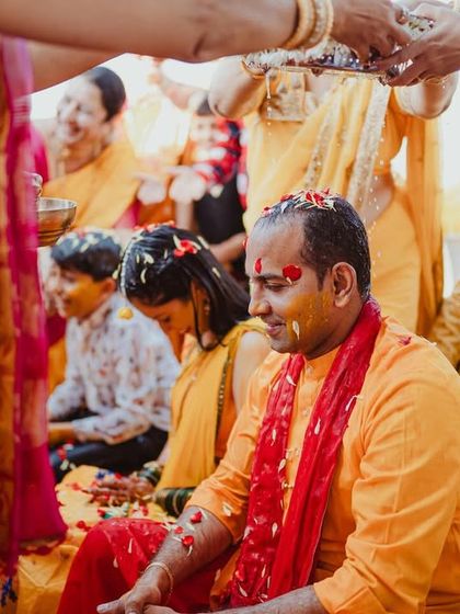 Haldi & Mehendi: Colors & Laughter photo 52