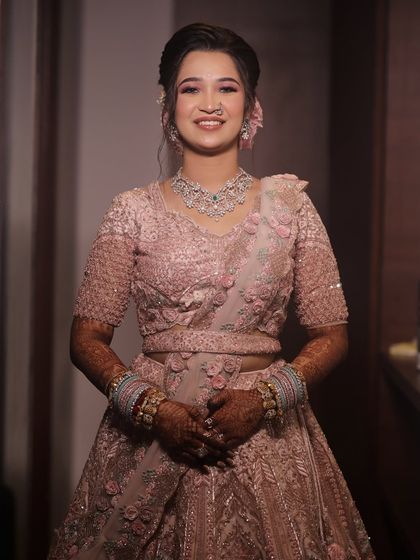 Regal Wedding Day Looks photo 79