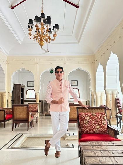 Exploring the beautiful interiors of a palace in Jaipur. The regal architecture and classic decor are what make weddings in the Pink City so special.