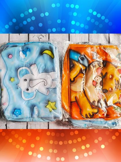 These insulated lunch bags are great for school. They come in cute designs like this elephant and dog print.