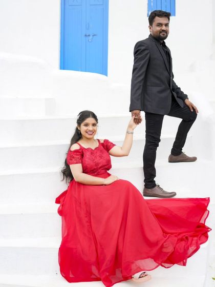 Fairytale Gowns & Modern Romance photo 32