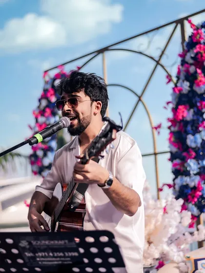 A snapshot from a beautiful daytime Mehendi function in Abu Dhabi. Whether it's an indoor sangeet or an outdoor celebration under the sun, I tailor the performance and my energy to match the vibe of your event.