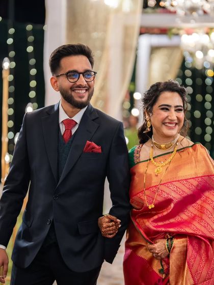 When I look into your eyes, I see all dreams come true. A beautiful couple shot that captures the love and happiness of the wedding day.