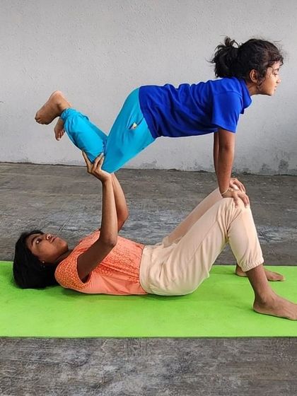 Swimsquare - Kids' Gymnastics Camp Partner & Group Acrobatics photo 39