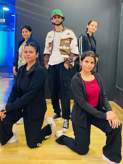 Rami's Dance - Adult Dance Classes Bollywood Grooves for Everyone photo 4