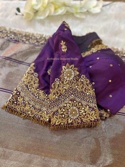 Anthariya by Nidhi Gowda - Ethnic Wear Design & Embroidery Courses Silk Saree Blouse Designs photo 8