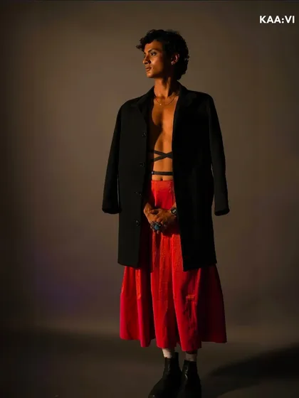Here, I’ve deconstructed the look to create a new, edgier variation. This shows how I can create multiple styling options from a few key pieces for a shoot.