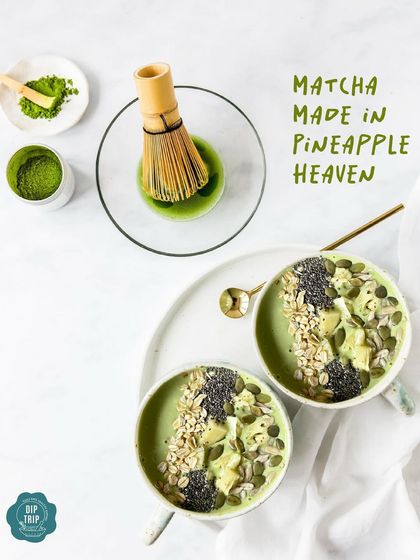 Our Matcha Made in Pineapple Heaven smoothie bowl is a tropical escape. We blend pineapple and matcha into a creamy base and top it with oats, chia seeds, and pumpkin seeds for a refreshing and energizing treat.