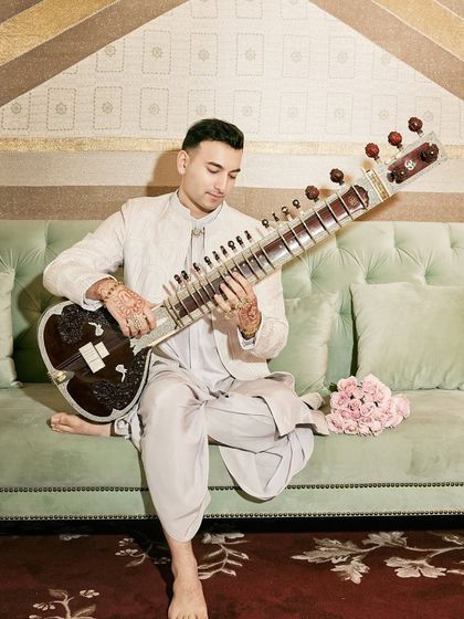 The Sitar Sorcerer: A Look at My Style photo 14