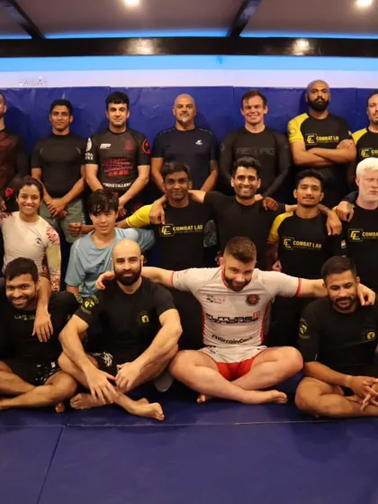 The full group from Day 1 of the seminar. We welcomed people from all backgrounds and schools.