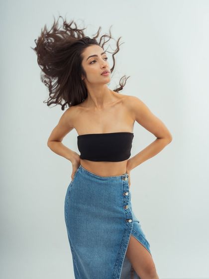 Signature Soft Glam & Glowy Skin photo 29