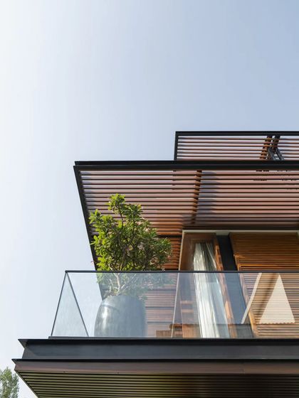 Crest Architects - Custom Home Design & Architecture Project: Villa re:FORM photo 6