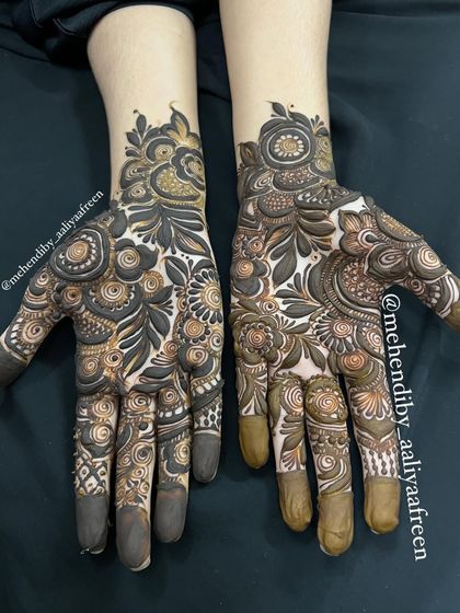 Intricate & Full Coverage Designs photo 17