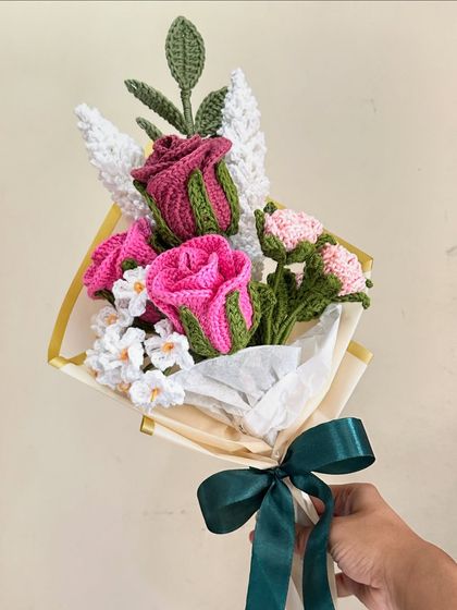 Forever Flowers: Crochet Bouquets & Arrangements photo 4