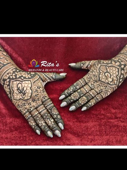 Full Bridal Mehendi (Hands & Feet) photo 17