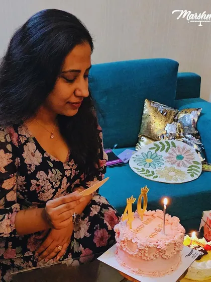 A quiet moment of reflection before making a birthday wish. It's an honour to have my cakes be a part of such personal and happy celebrations.
