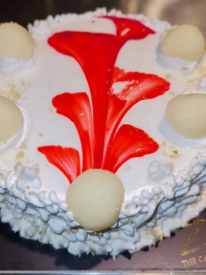 Indian Fusion Cakes photo 3