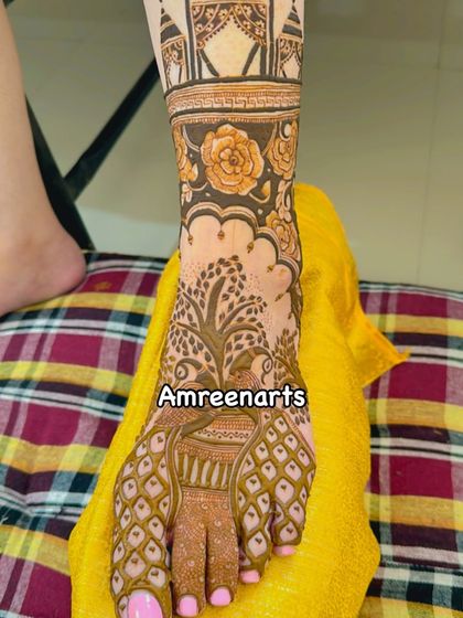 A close-up of a single foot from a destination-themed set, showing the intricate floral and architectural details.