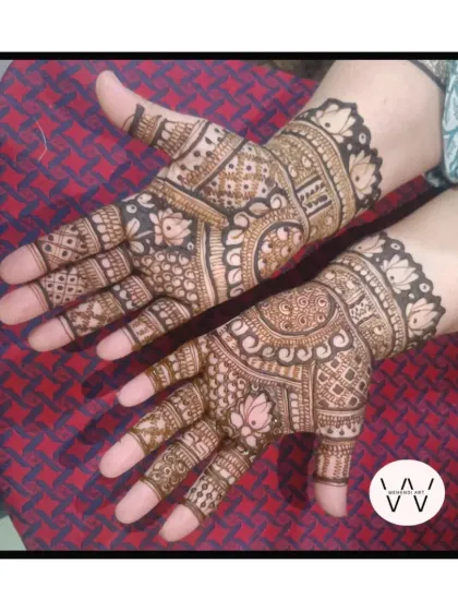 A beautiful design for a bridesmaid, full of intricate details.