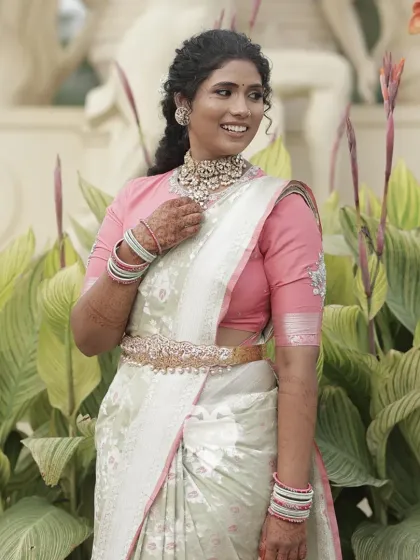 Blouse House by Mahitha Prasad - Custom Blouse Design & Embroidery For the Family: Elegant Heirlooms photo 31