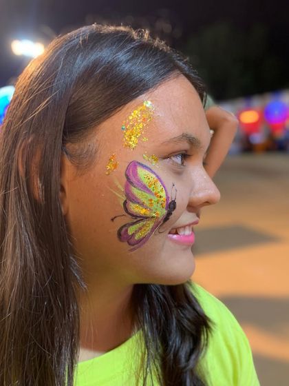 Whimsical Face & Body Art photo 34