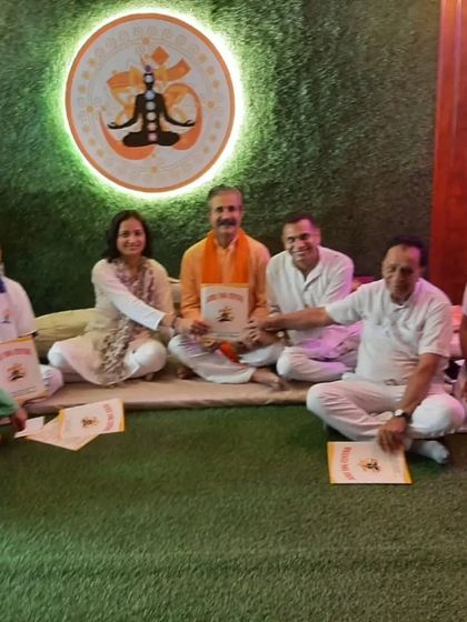After a powerful session, participants hold their certificates. It is always a joy to see people commit to their journey of self-discovery and inner peace.