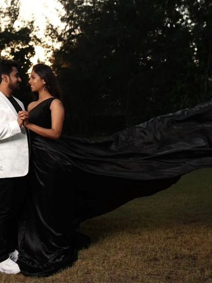 Dee Yashaswini - Occasion Wear Rentals Couple & Pre-Wedding Styles photo 12