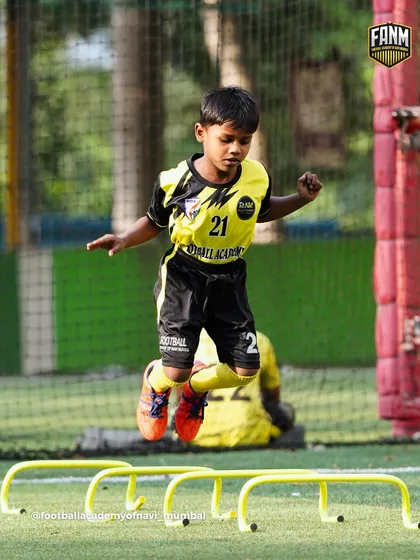 Building explosive athletes is a core part of our program. This agility drill with hurdles helps our young players improve their coordination, speed, and power on the field.