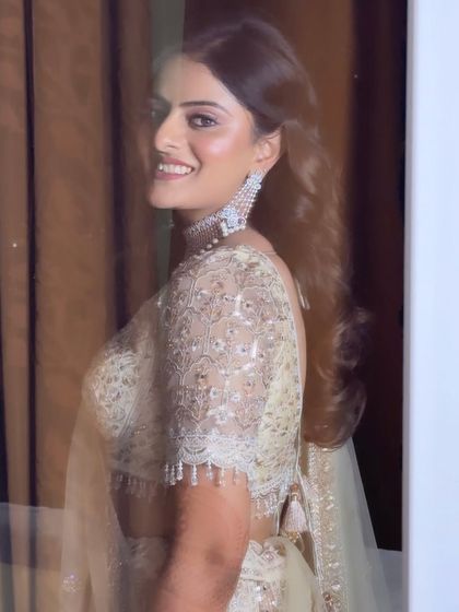 Minimal, simple, and elegant for a Roka ceremony. This bride wanted a natural look, so I focused on creating a flawless base and softly defined eyes.