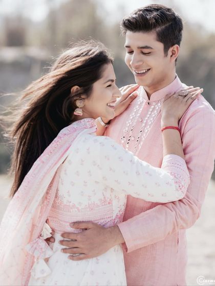 Somesh Chaurasiya - Pre-Wedding Photoshoot & Film Elegance in Tradition photo 6