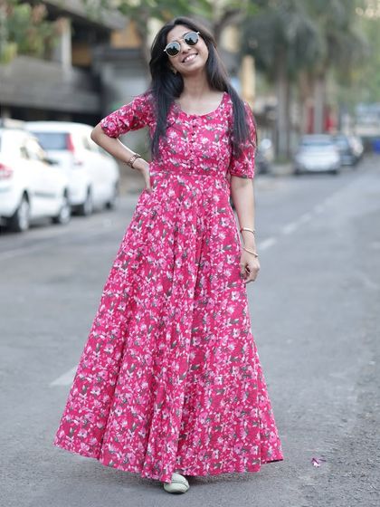 Every queen deserves a dress that flares with attitude. This pink floral maxi dress is a new launch, and it’s already a favorite.
