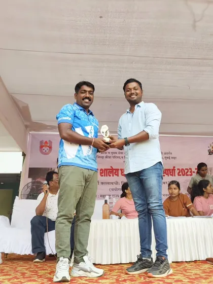 As an official judge, I was honored to receive a memento at the U-14 School State Archery Competition in Mumbai.