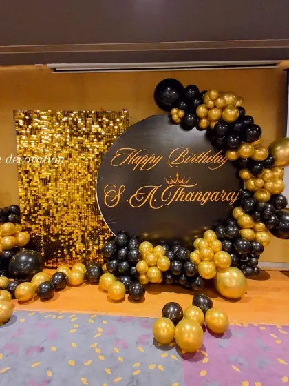 Another perspective of the impressive 95th birthday decoration, showcasing the scale of the balloon arrangement.