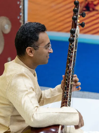 A side profile during the SPIC MACAY concert, showing my connection with the instrument.
