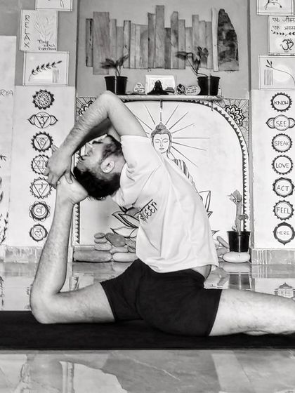 Nishant Sir demonstrating Eka Pada Rajakapotasana, a deep backbend and hip-opening asana.