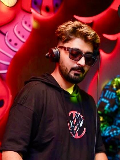 Another focused shot from my Sunday residency.