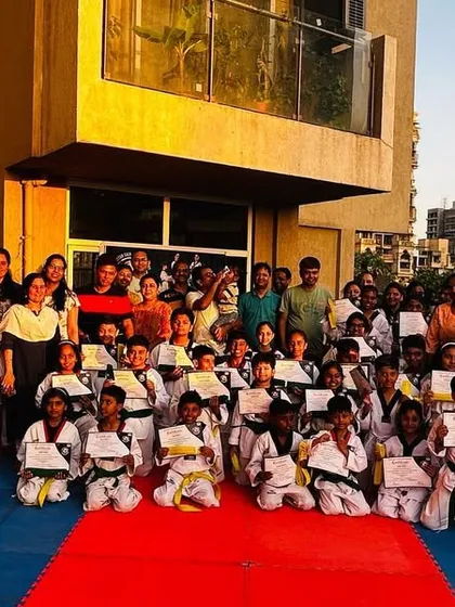 The Powerstar Taekwondo family celebrating the achievements of our students at the belt exam.