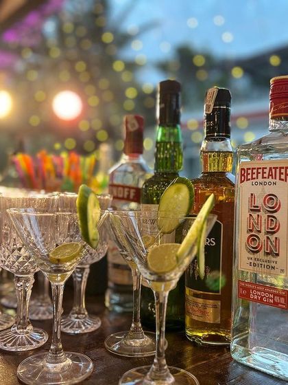 Martiny Mixology - Mobile Bar Catering for Events Event Ambiance & Details photo 42