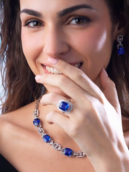 The Brilliance of Detail: Jewelry & Accessory Campaigns photo 4