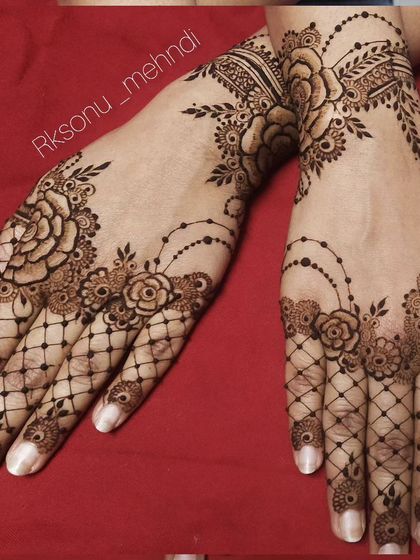 Sonu - Bridal & Wedding Mehndi Modern & Minimalist Mehndi photo 26